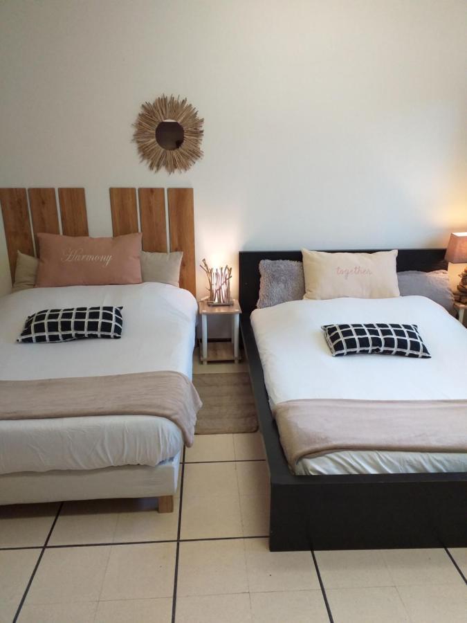 Bed and Breakfast Chez Naomi Saint-Jean-de-Cornies Экстерьер фото